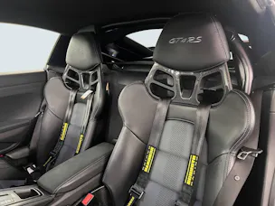 PORSCHE 718 Cayman GT4 RS