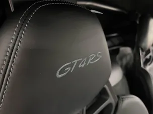PORSCHE 718 Cayman GT4 RS