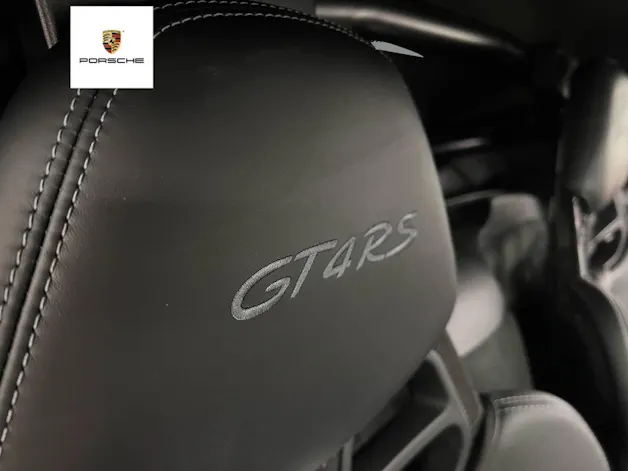 Porsche 718 Cayman GT4 RS