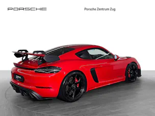 PORSCHE 718 Cayman GT4 RS