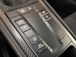 PORSCHE 718 Cayman GT4 RS