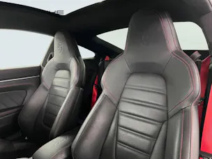 PORSCHE 911 Turbo S