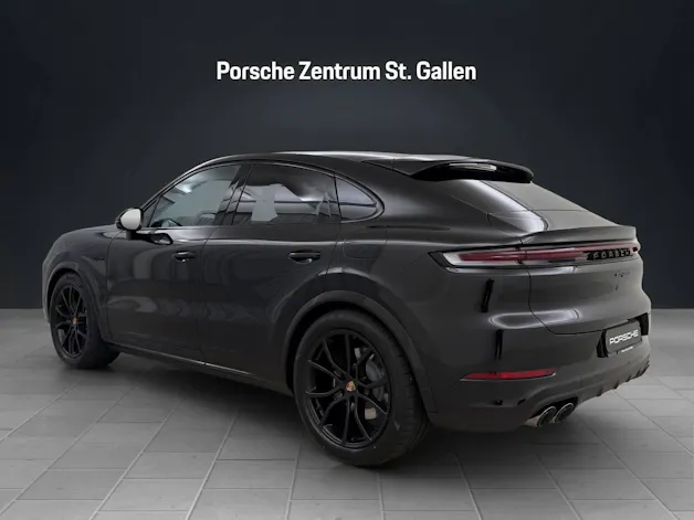 Porsche Cayenne E-Hybrid Coupé Black Edition