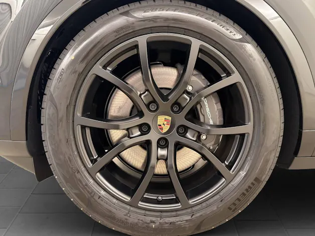 Porsche Cayenne E-Hybrid Coupé Black Edition