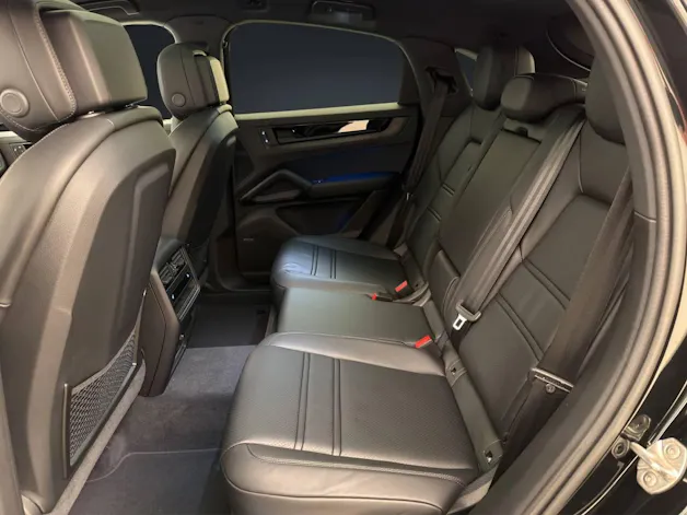 Porsche Cayenne E-Hybrid Coupé Black Edition