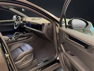 PORSCHE Cayenne E-Hybrid Coupé Black Edition