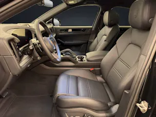 PORSCHE Cayenne E-Hybrid Coupé Black Edition