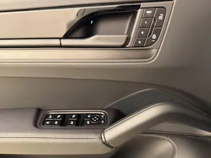 PORSCHE Cayenne E-Hybrid Coupé Black Edition