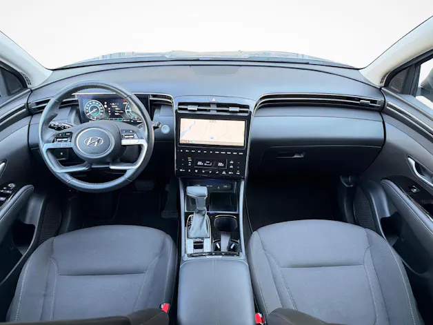 HYUNDAI Tucson 1.6 T-GDi Amplia 4WD