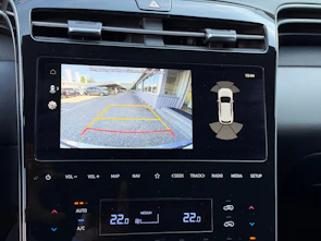 Fahrzeugbild HYUNDAI Tucson 1.6 T-GDi Amplia 4WD
