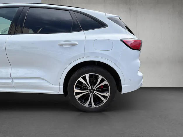 Ford Kuga 2.5 Plug-in Hybrid ST-Line X