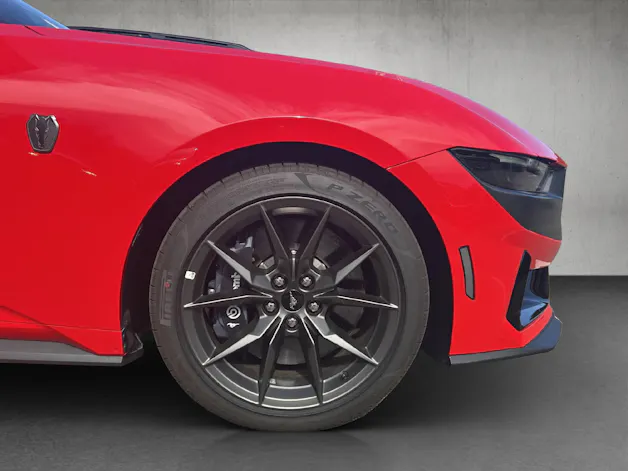 FORD Mustang Coupé 5.0 V8 Dark Horse