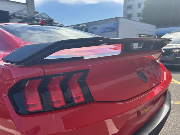 FORD Mustang Coupé 5.0 V8 Dark Horse