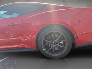 Ford Mustang Coupé 5.0 V8 Dark Horse