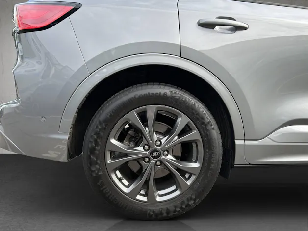 Ford Kuga 2.5 Plug-in Hybrid ST-Line X