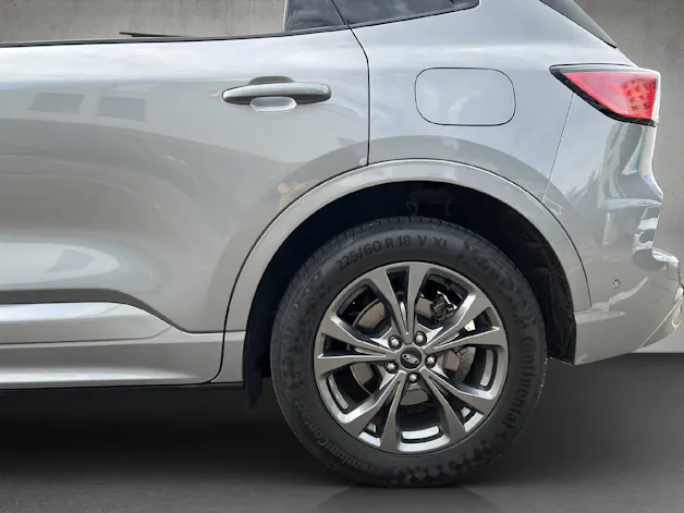 Ford Kuga 2.5 Plug-in Hybrid ST-Line X