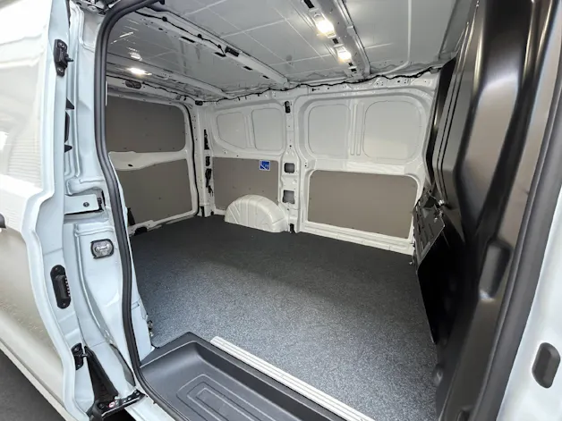 Ford Transit C Van 320 L1 2.5 Duratec 233 Trend PHEV