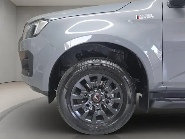 ISUZU D-Max Crew Pick-up 2.2 DDi Nitro Sport 4x4