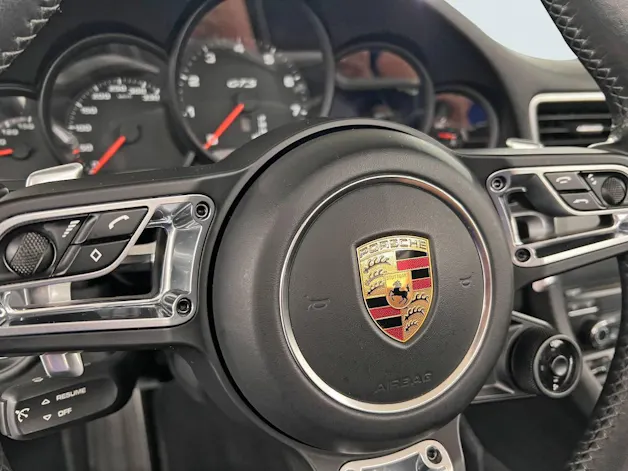 Porsche 911 Carrera 4 GTS Cabriolet