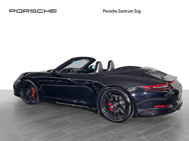Porsche 911 Carrera 4 GTS Cabriolet