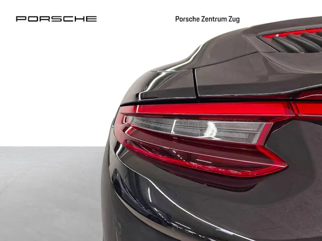 Porsche 911 Carrera 4 GTS Cabriolet