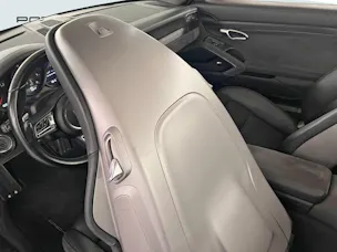 Porsche 911 Carrera 4 GTS Cabriolet