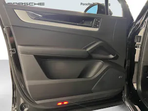 Porsche Cayenne S E-Hybrid