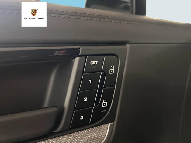 Porsche Cayenne S E-Hybrid