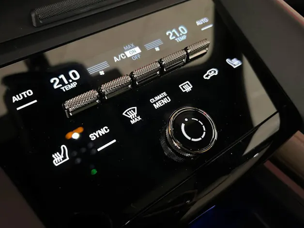 PORSCHE Macan Turbo