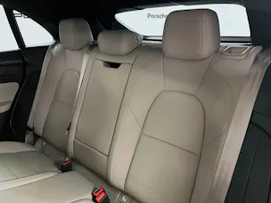 Porsche Macan Turbo