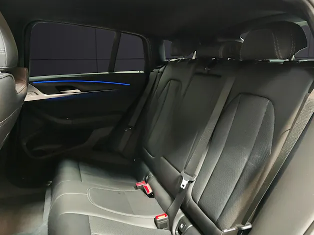 BMW X4 M40d