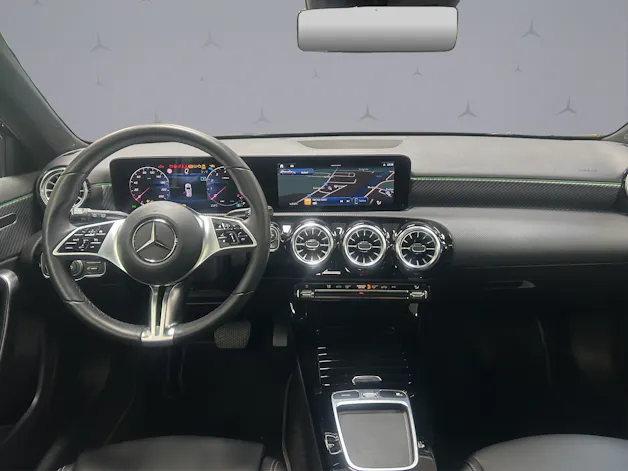 MERCEDES-BENZ A 180 Progressive