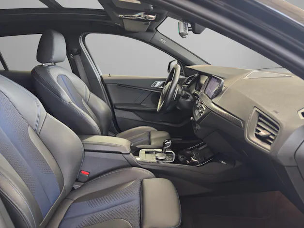 BMW 120d xDrive SAG