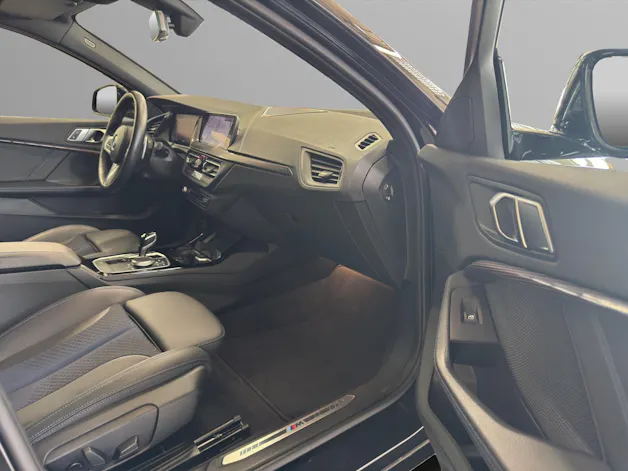 BMW 120d xDrive SAG