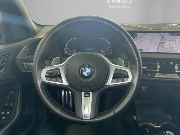 BMW 120d xDrive SAG