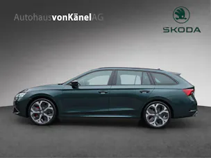SKODA Octavia Combi 2.0 TSI DSG RS 30 Years Edition