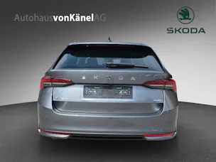SKODA Octavia Combi 2.0 TSI DSG Selection 4x4