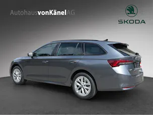 SKODA Octavia Combi 2.0 TSI DSG Selection 4x4