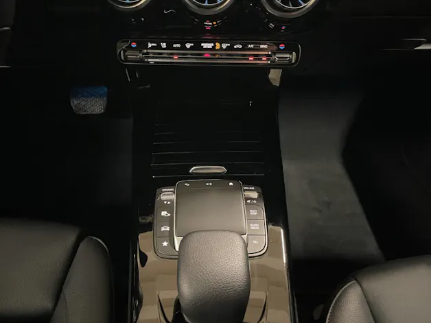 Mercedes-Benz A 200 4Matic Progressive 8G-DCT