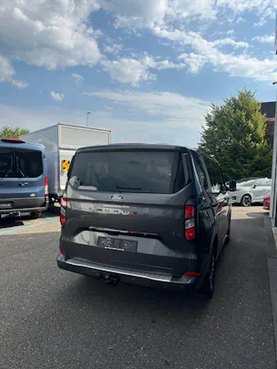 FORD Tourneo Custom 320 L1 2.0 EcoBlue 170 Titanium