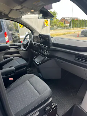 FORD Tourneo Custom 320 L1 2.0 EcoBlue 170 Titanium