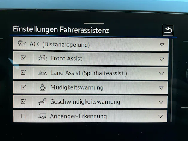 VW Taigo 1.5 TSI R-Line *** BLACK STYLE DESIGN MIT ANHÄNGERKUPPLUNG ***