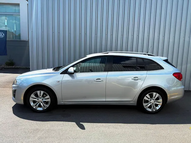 Chevrolet Cruze Station Wagon 2.0 VCDi LTZ Automatic