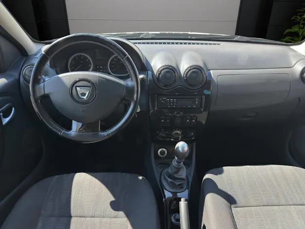 Dacia Duster 1.6 Lauréate 4x4