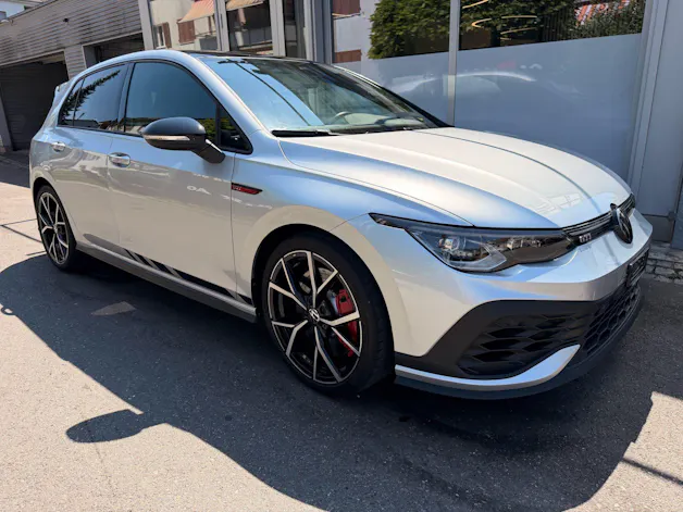 VW Golf GTI Clubsport *** BLACK STYLE MIT AKRAPOVIC SPORTAUSPUFF ***