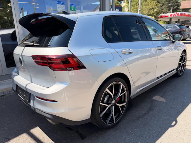 VW Golf GTI Clubsport *** BLACK STYLE MIT AKRAPOVIC SPORTAUSPUFF ***