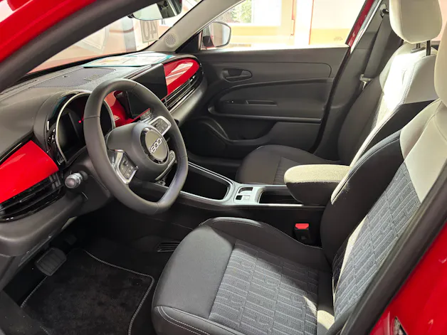 Fiat 600h Mild Hybrid Icon Swiss Edition