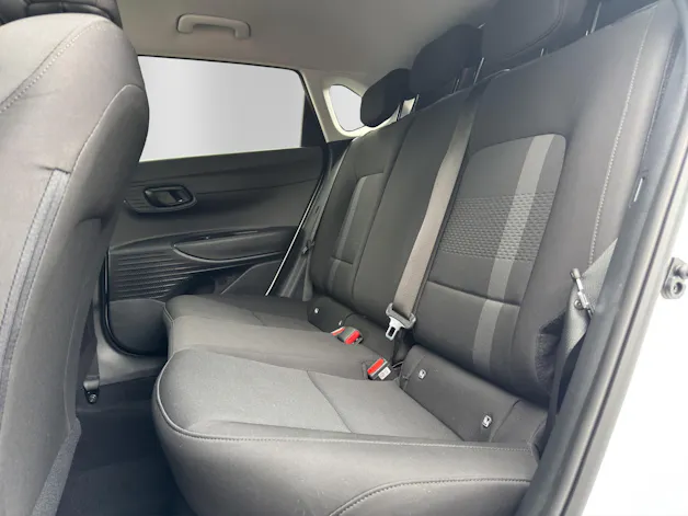 Hyundai i20 1.0 T-GDi Amplia DCT