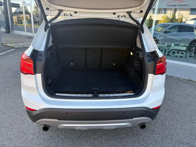 BMW X1 xDrive 20i Sport Line Steptronic