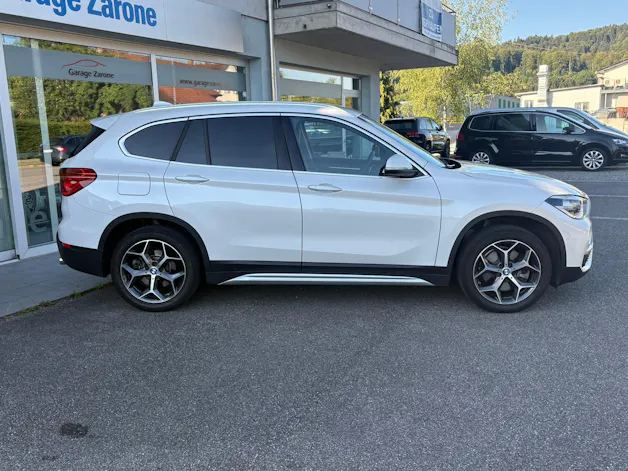 BMW X1 xDrive 20i Sport Line Steptronic